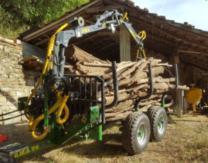 Vyvážecí přívěs Farma