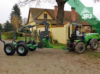 Vyvážecí vlek Farma CT 3,8-6 G2 a malotraktor Šálek