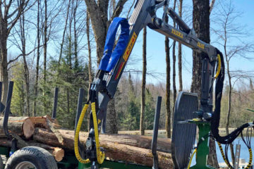 Hydraulická ruka Farma 5,0 G3 pro montáž na vyvážecí vleky